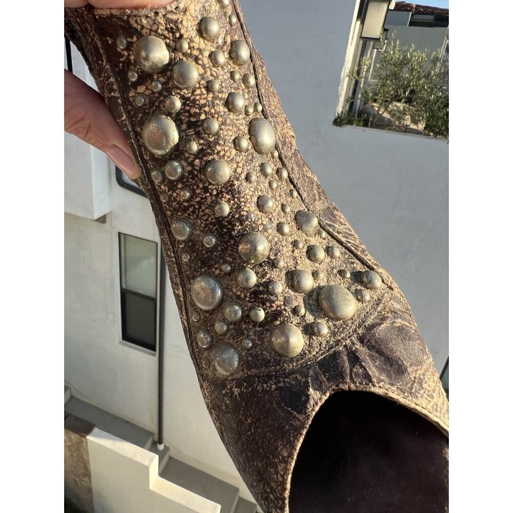 Calleen Cordero Vintage Y2K studded distressed brown leather peep toe booties 9 - Picture 5 of 15